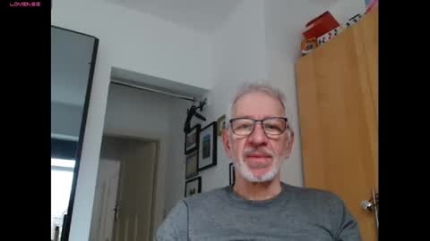 Obliox online show from January 17, 2025, 1:13 pm