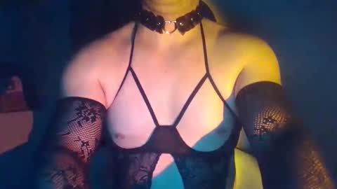 Doxy online show from June 7, 2026, 10:57 pm