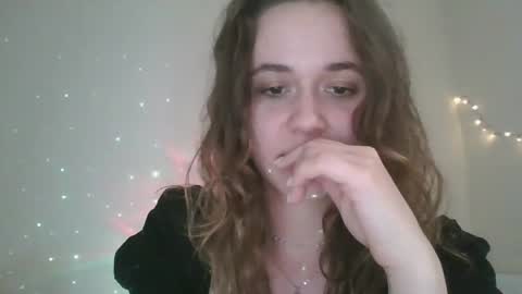 obsessionx_eve online show from May 5, 2026, 7:44 pm