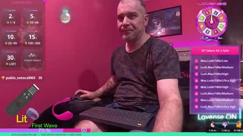 Snapshot of obsidian_stallion chatting on September 8, 2025, 11:37 pm Obsidian stallion online show from September 8, 2025, 11:37 pm