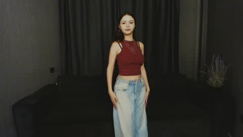 Bella online show from March 10, 2026, 3:39 pm