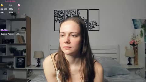 Elis online show from February 3, 2026, 8:25 pm