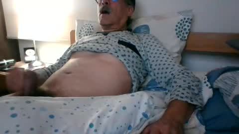 Snapshot of ocorrea chatting on June 25, 2026, 4:01 am ocorrea online show from June 25, 2026, 4:01 am