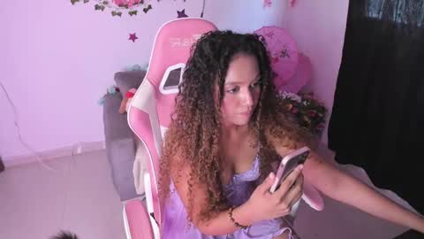 Snapshot of odette_ornela chatting on September 24, 2025, 7:39 pm Odette online show from September 24, 2025, 7:39 pm