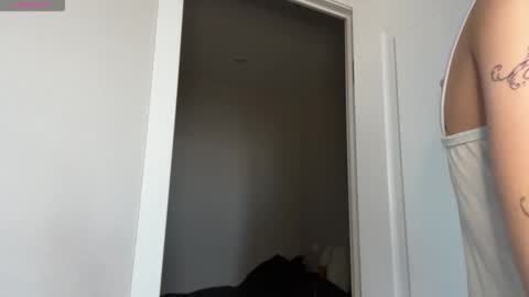 Thea online show from March 15, 2026, 4:29 am