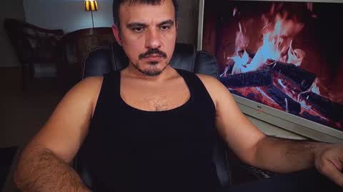 Snapshot of officeman7 chatting on January 13, 2025, 5:23 pm officeman7 online show from January 13, 2025, 5:23 pm