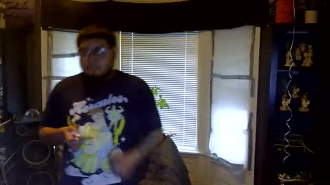 oscar flores online show from March 11, 2026, 2:34 pm