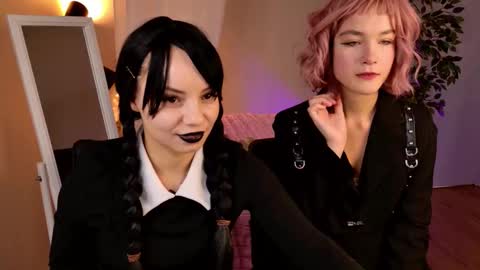 Snapshot of og_shorty chatting on September 20, 2025, 3:02 pm Monica online show from September 20, 2025, 3:02 pm