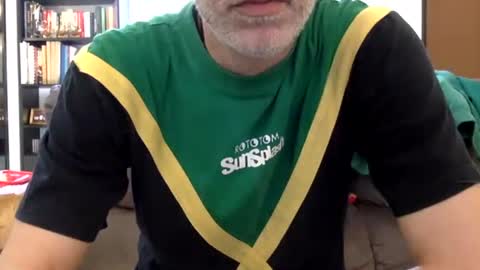Snapshot of oggs48 chatting on April 19, 2026, 1:32 pm oggs48 online show from April 19, 2026, 1:32 pm