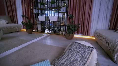 oh_m_god online show from July 14, 2026, 2:05 am