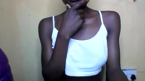 Snapshot of oh_sexyphilo chatting on October 18, 2025, 9:48 pm philo bby online show from October 18, 2025, 9:48 pm