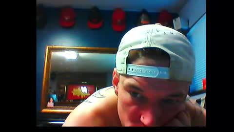 Snapshot of oh_you_know69 chatting on December 4, 2024, 6:39 pm who dares  toss me some  tips lets have fun online show from December 4, 2024, 6:39 pm