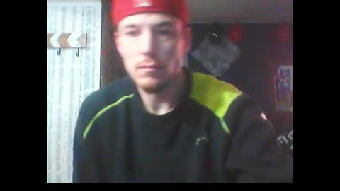 Snapshot of oh_you_know69 chatting on January 11, 2025, 1:27 am who dares  toss me some  tips lets have fun online show from January 11, 2025, 1:27 am