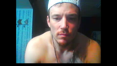 Snapshot of oh_you_know69 chatting on January 23, 2025, 8:25 am who dares  toss me some  tips lets have fun online show from January 23, 2025, 8:25 am