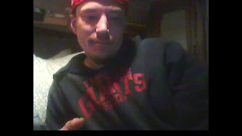 Snapshot of oh_you_know69 chatting on February 21, 2025, 1:55 pm who dares  toss me some  tips lets have fun online show from February 21, 2025, 1:55 pm