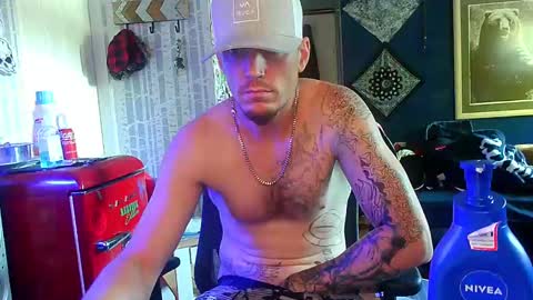 Snapshot of oh_you_know69 chatting on October 9, 2025, 7:56 pm who dares  toss me some  tips lets have fun online show from October 9, 2025, 7:56 pm