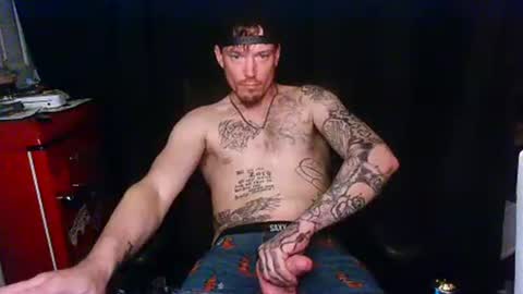 Snapshot of oh_you_know69 chatting on February 16, 2026, 2:02 pm who dares toss me some tips lets have fun online show from February 16, 2026, 2:02 pm