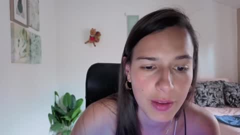 ohanna_ online show from February 9, 2026, 9:19 pm