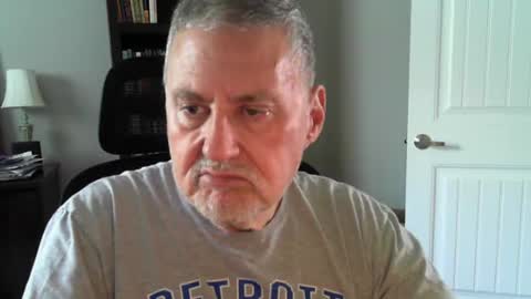 Snapshot of ohfukitsbob chatting on July 9, 2026, 4:11 pm ohfukitsbob online show from July 9, 2026, 4:11 pm