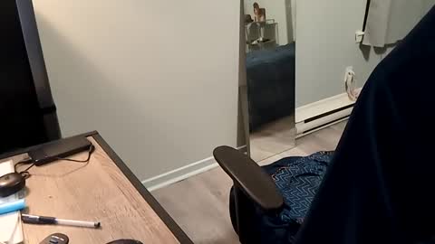 ohgeesilence online show from March 2, 2025, 4:17 am