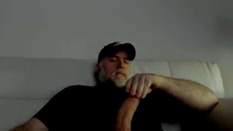 Billy Bear online show from June 16, 2026, 11:40 pm