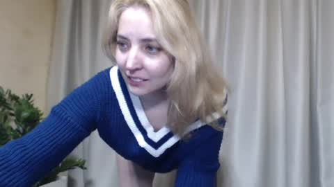 Snapshot of ohsweetmari chatting on April 21, 2026, 10:54 am Mari online show from April 21, 2026, 10:54 am