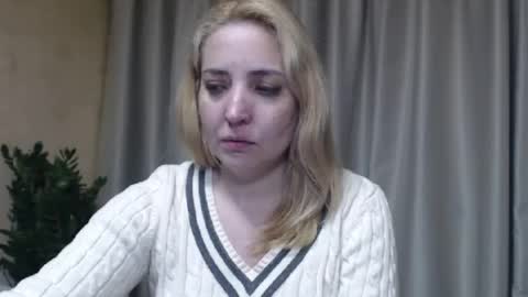 Snapshot of ohsweetmari chatting on April 22, 2026, 4:08 pm Mari online show from April 22, 2026, 4:08 pm
