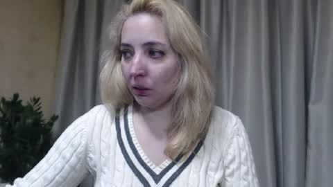 Snapshot of ohsweetmari chatting on April 29, 2026, 5:06 pm Mari online show from April 29, 2026, 5:06 pm