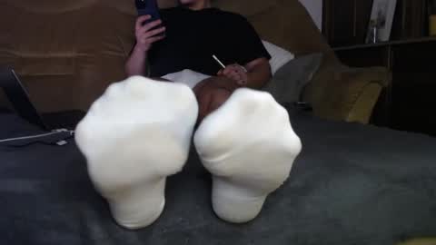 Snapshot of okayletschill chatting on February 16, 2025, 10:54 pm okayletschill online show from February 16, 2025, 10:54 pm