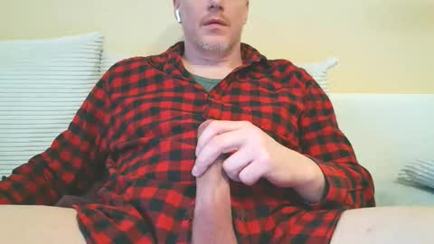 olavdelux online show from February 16, 2026, 9:38 am