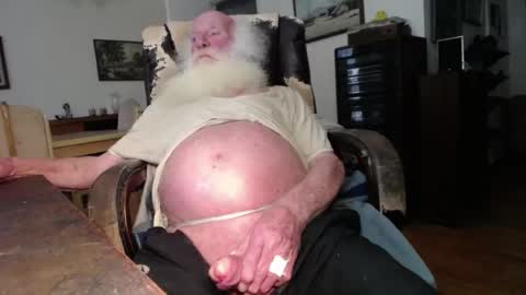 oldfucker9 online show from April 21, 2026, 1:53 am