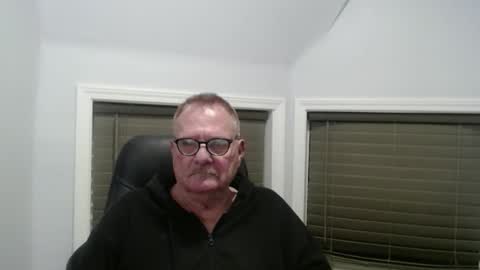 oldguybigd online show from May 20, 2026, 4:29 am
