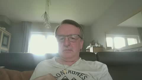 oldtimer160162493 online show from May 3, 2026, 12:00 pm