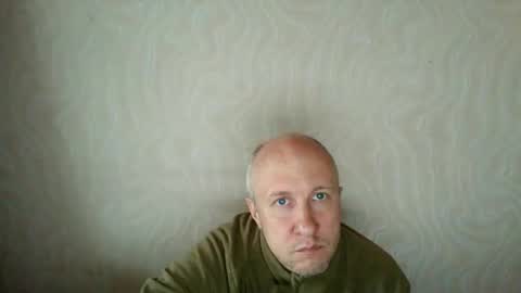 Snapshot of oleg365 chatting on April 24, 2026, 7:55 am figaro online show from April 24, 2026, 7:55 am