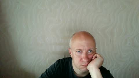 Snapshot of oleg365 chatting on May 11, 2026, 5:24 am figaro online show from May 11, 2026, 5:24 am