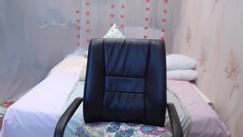 OlgaHottie online show from October 8, 2025, 11:13 pm