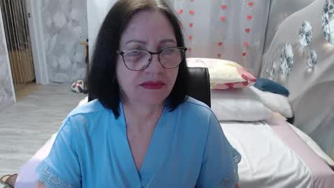 Snapshot of olgahottie chatting on April 17, 2026, 11:41 pm OlgaHottie online show from April 17, 2026, 11:41 pm