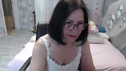 Snapshot of olgahottie chatting on April 26, 2026, 11:46 pm OlgaHottie online show from April 26, 2026, 11:46 pm