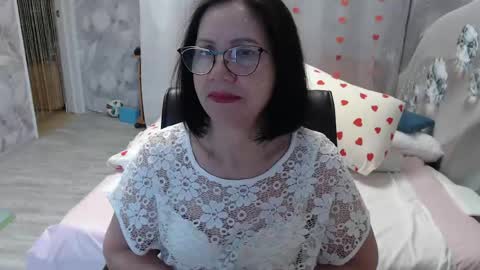 Snapshot of olgahottie chatting on April 30, 2026, 11:31 pm OlgaHottie online show from April 30, 2026, 11:31 pm
