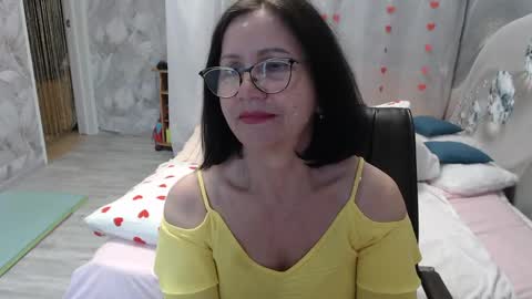 Snapshot of olgahottie chatting on May 19, 2026, 1:56 am OlgaHottie online show from May 19, 2026, 1:56 am