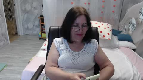 Snapshot of olgahottie chatting on May 31, 2026, 11:17 pm OlgaHottie online show from May 31, 2026, 11:17 pm