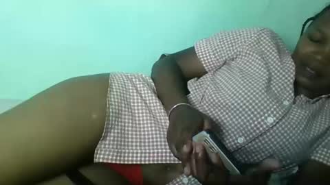 olgamariah203875 online show from February 8, 2026, 5:49 pm