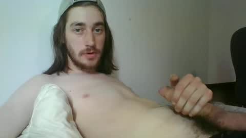 oliboy34 online show from May 4, 2026, 8:05 pm