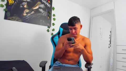 Oliver bray online show from March 10, 2025, 4:25 pm