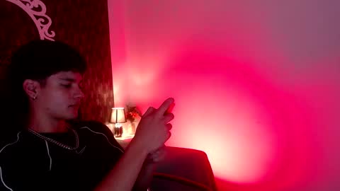 Snapshot of olivermorgan69 chatting on January 21, 2025, 5:51 pm Oliver online show from January 21, 2025, 5:51 pm