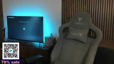 Snapshot of oliverrgroove chatting on March 12, 2026, 3:18 pm oliverrgroove online show from March 12, 2026, 3:18 pm