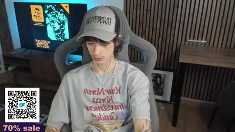 Snapshot of oliverrgroove chatting on March 21, 2026, 3:15 pm oliverrgroove online show from March 21, 2026, 3:15 pm