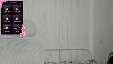 Olivia Date online show from March 7, 2025, 5:06 pm