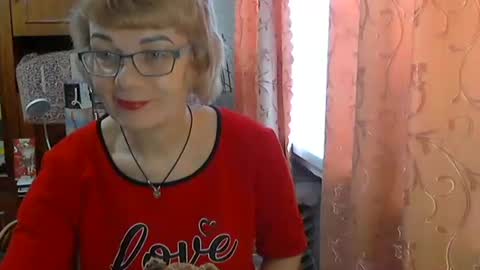 Olivia Mia online show from March 30, 2026, 6:03 am