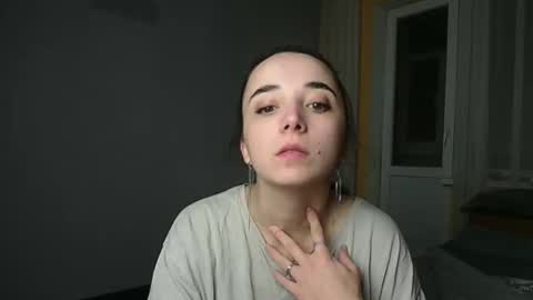 Snapshot of olivia_oliv chatting on December 16, 2024, 8:58 pm Olivia online show from December 16, 2024, 8:58 pm